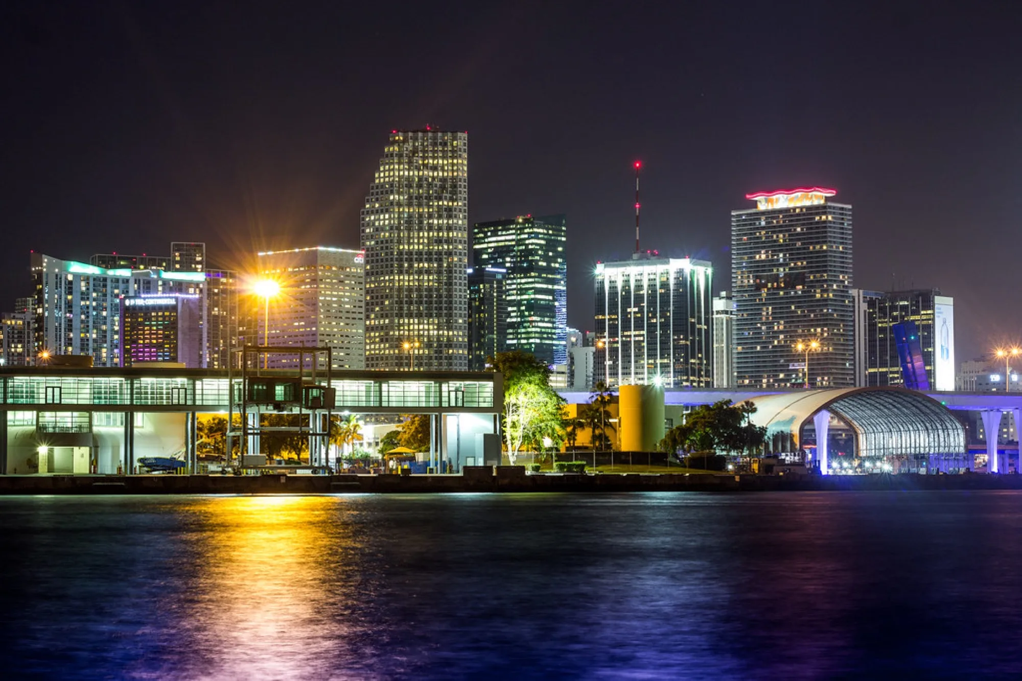 Downtown Miami after dark. Misc photography by Robin Mehdee, South Florida.